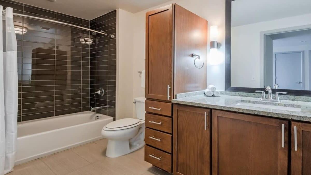 26Th Fl Bold Cozysuites With Pool, Gym Dallas Exterior photo